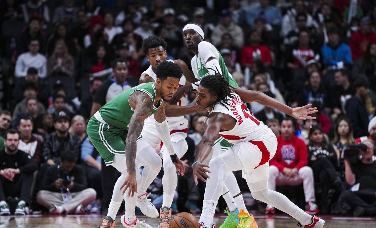 包含加时末段里昂备战NBA季后赛，单刀错失细节曝光，气氛紧张，年轻球员得到机会的词条