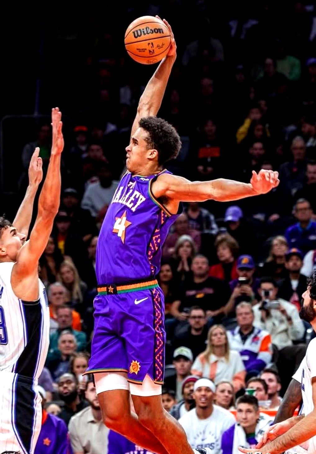 福勒菲尼克斯公开赛夺冠-爱游戏中国