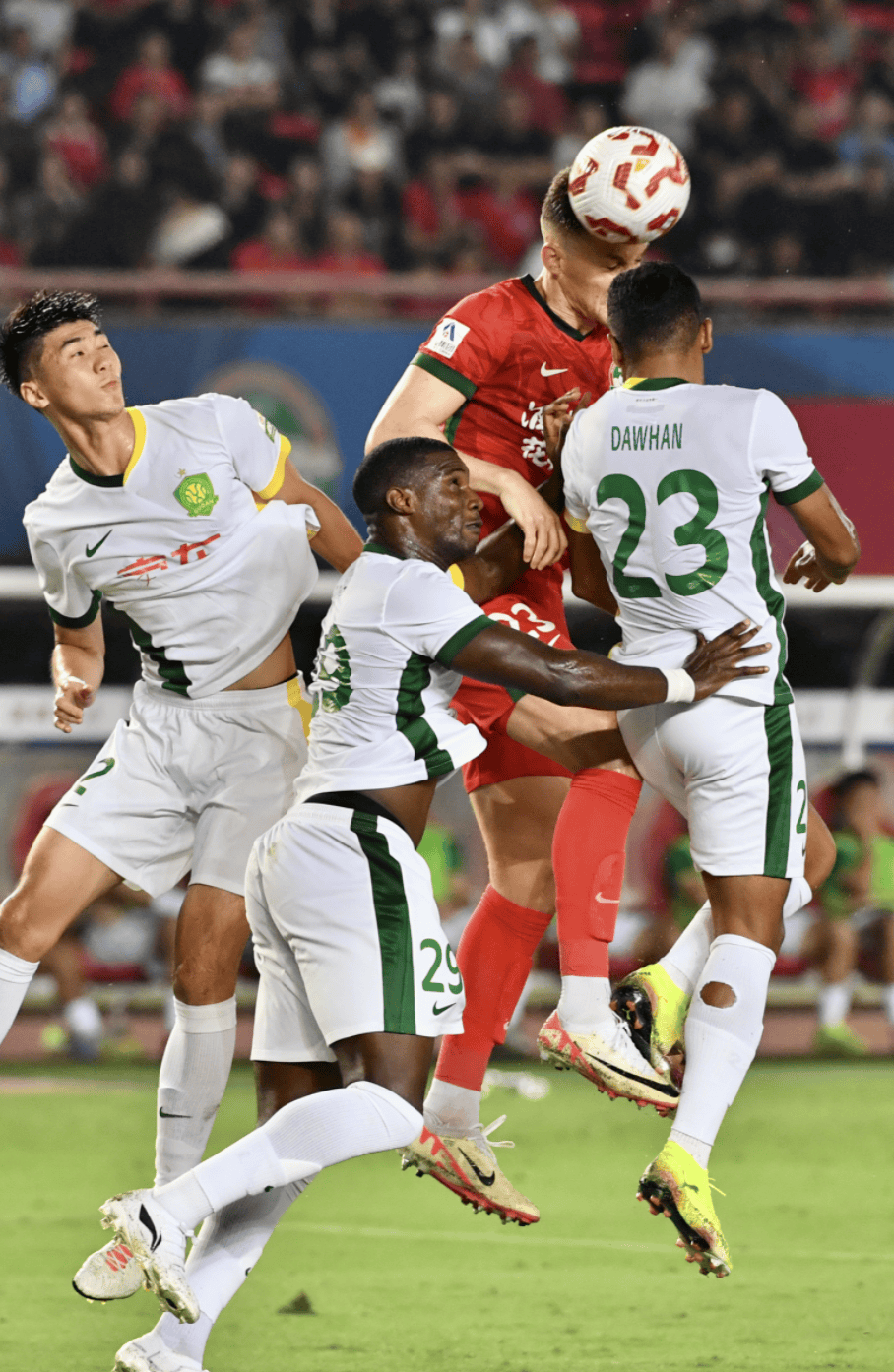 窗口期突围战来临，北京国安围绕法国杯防线松动，引发热议，资深球员宣示担当的简单介绍-爱游戏平台